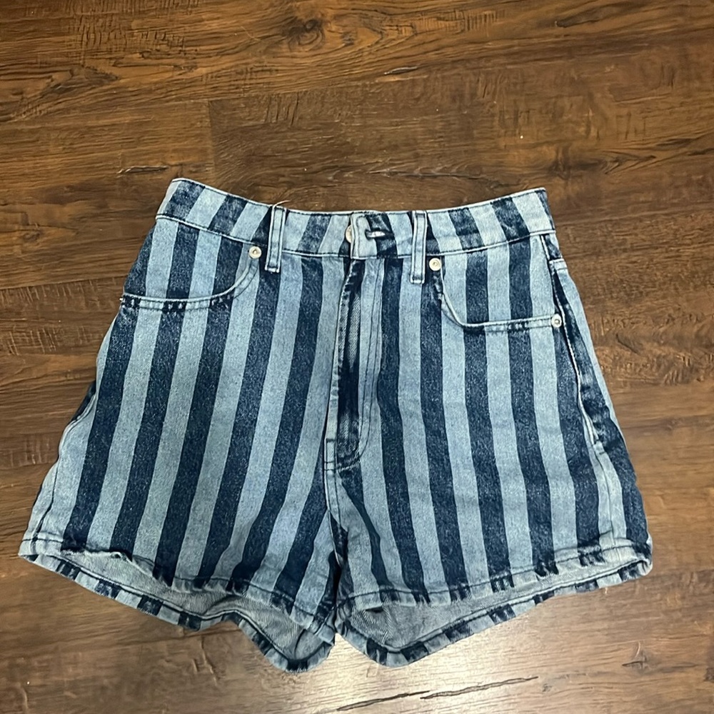 Zara jean striped shorts